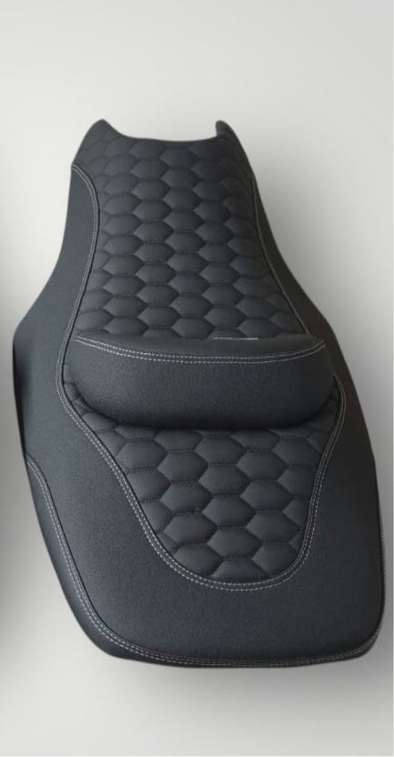 Yamaha TMAX 530/560 Saddle – Midnight Comfort Edition