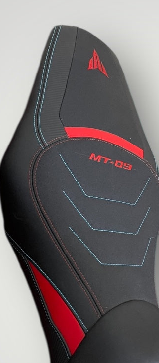 Yamaha MT-09 Custom Saddle